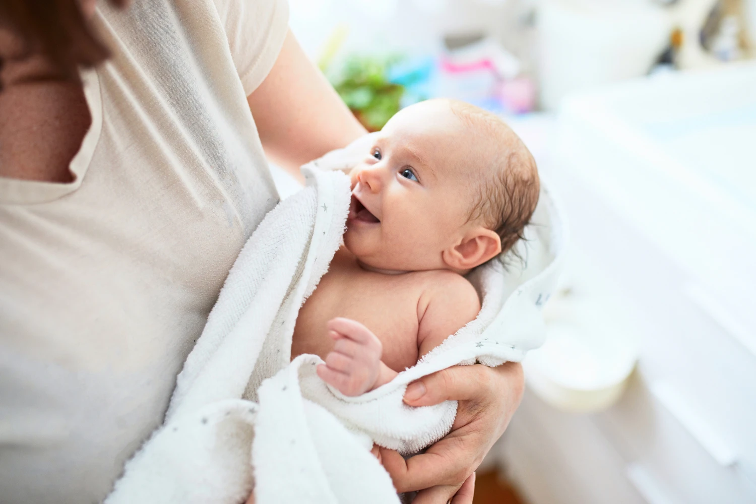 Premier bain d'un nouveau-né - à quoi dois-je faire attention ?